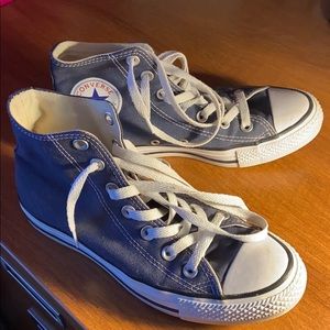 Blue high top converse